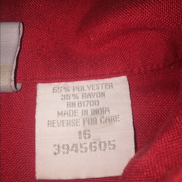 Button down - Picture 2 of 3